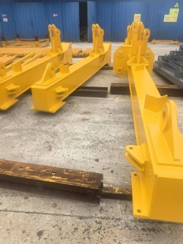 L68B tower crane counterweight underframe